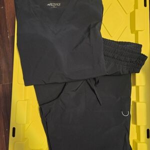 Black M-STAT Medical Scrub Top & Pants Set